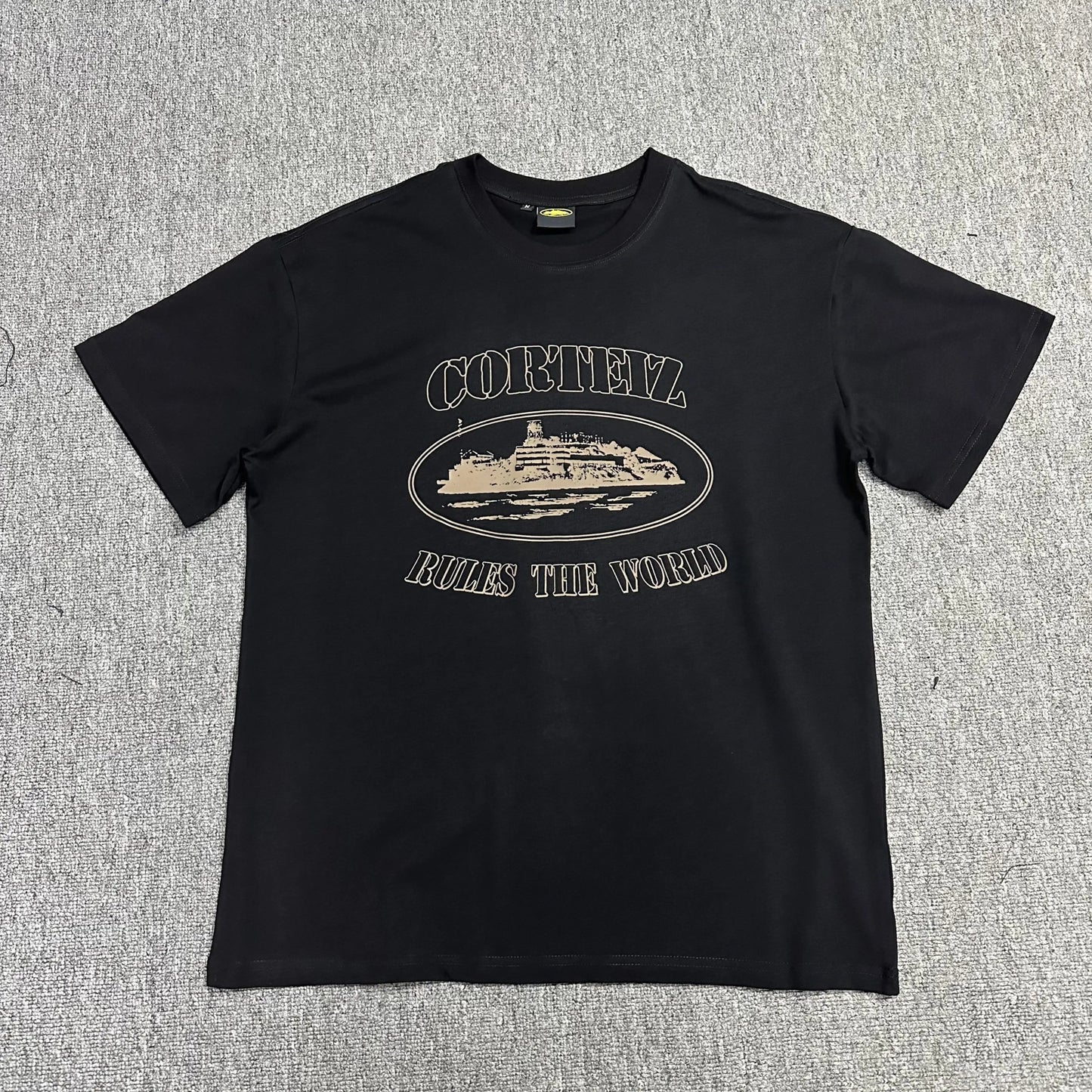 CORTEIZ T-shirt